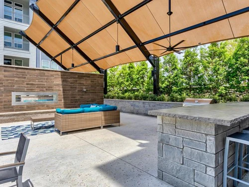 Cantilever Wing Cabled Shade Structure - Image 7